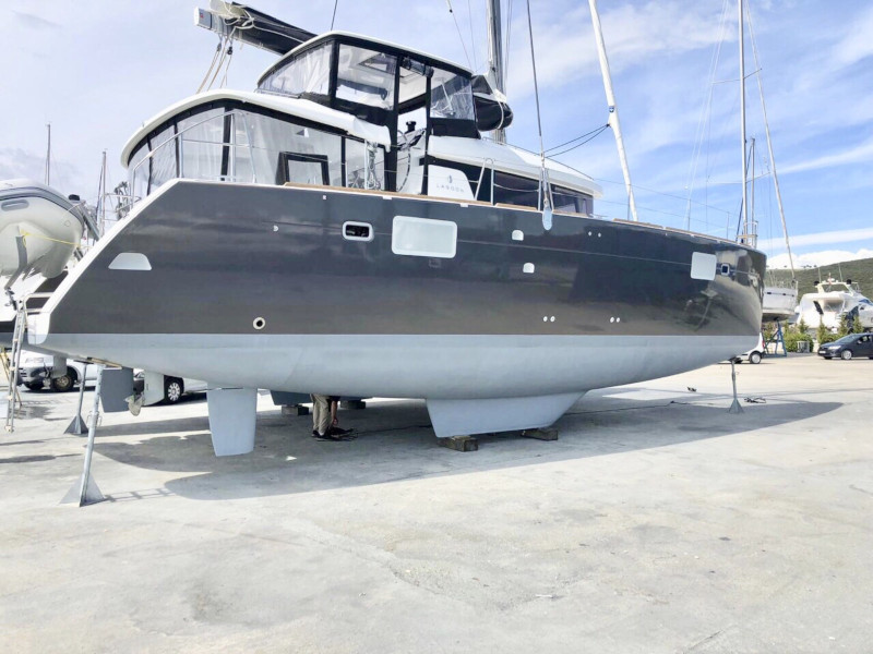 Lagoon 450 SporTop — photo 27
