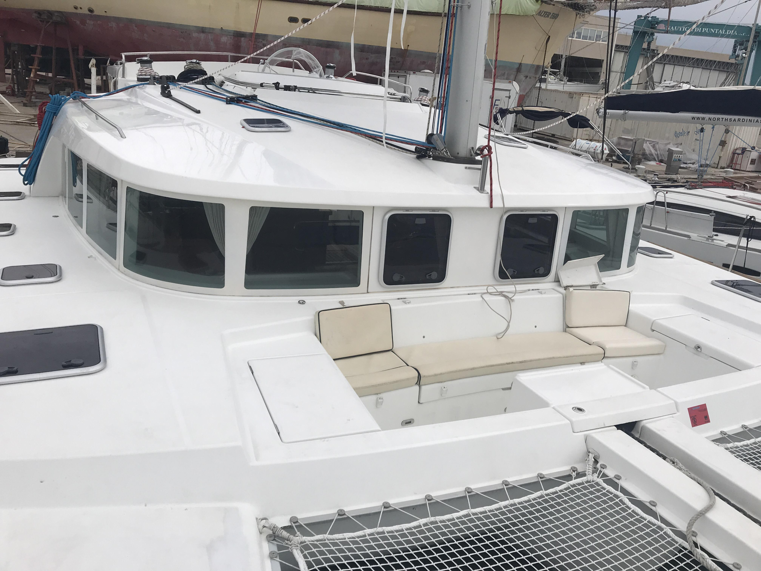Lagoon 440 — photo 17