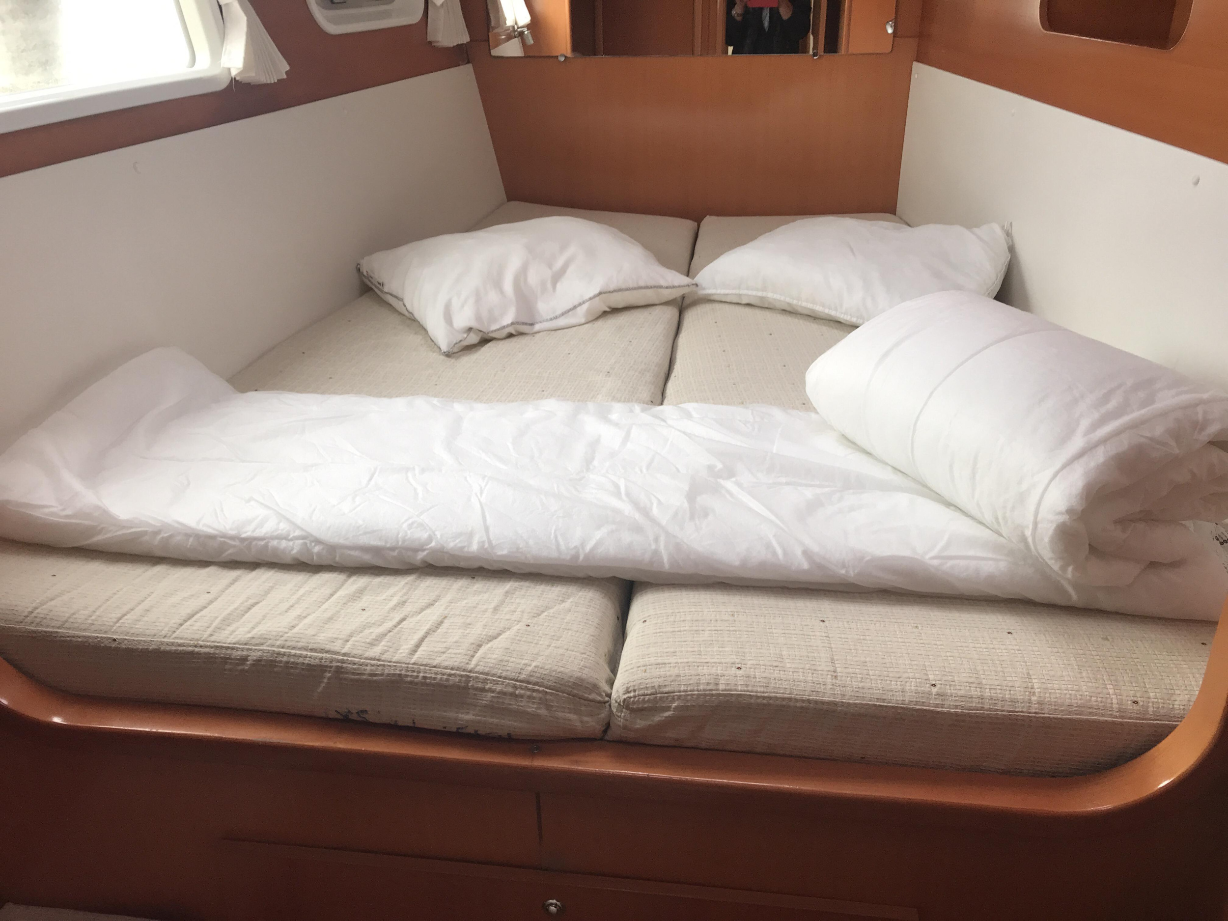 Lagoon 440 — photo 7