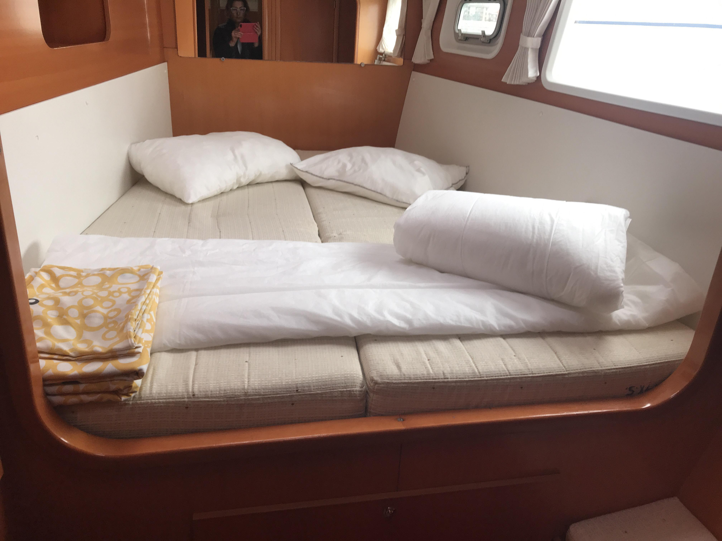 Lagoon 440 — photo 10