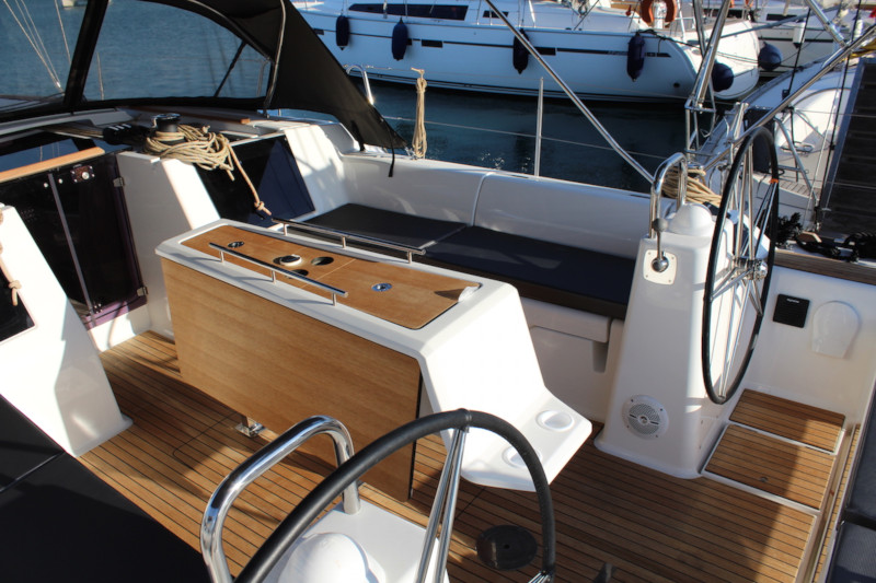 Dufour 460 — photo 9