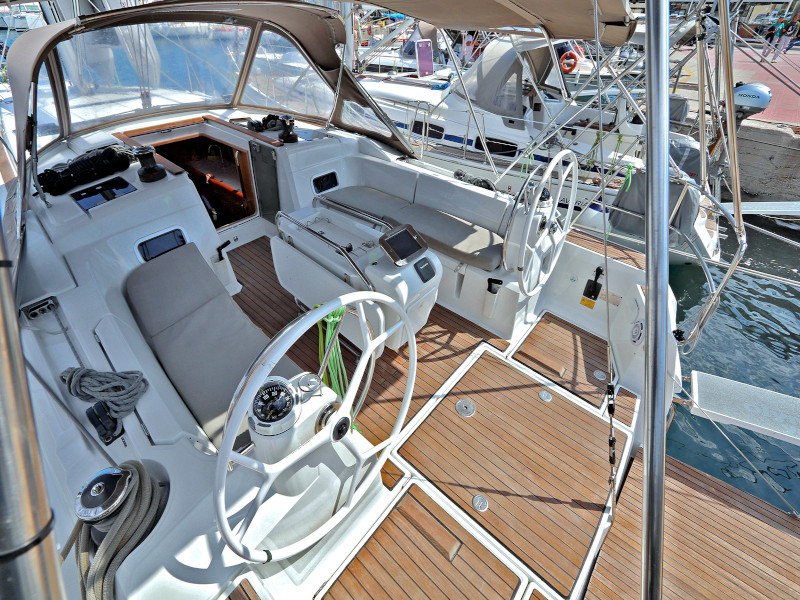 Sun Odyssey 479 — photo 14