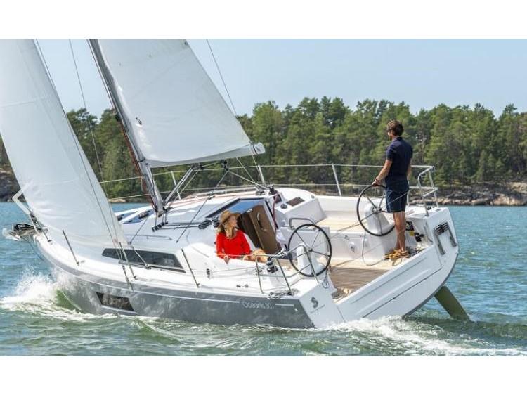 Photo #1 - Oceanis 30.1 (ARYA) en Marina - 11025