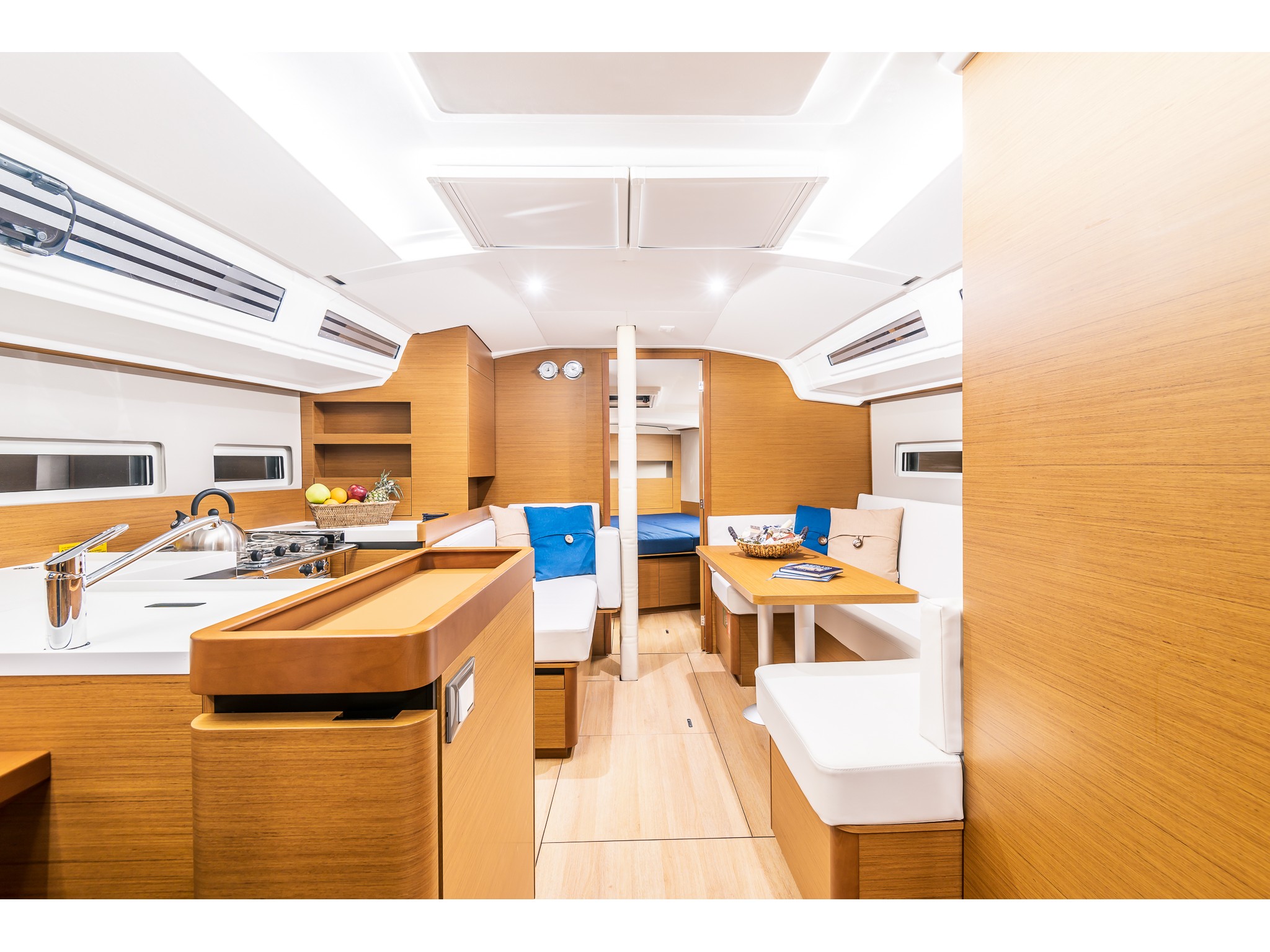 Sun Odyssey 410 — photo 10