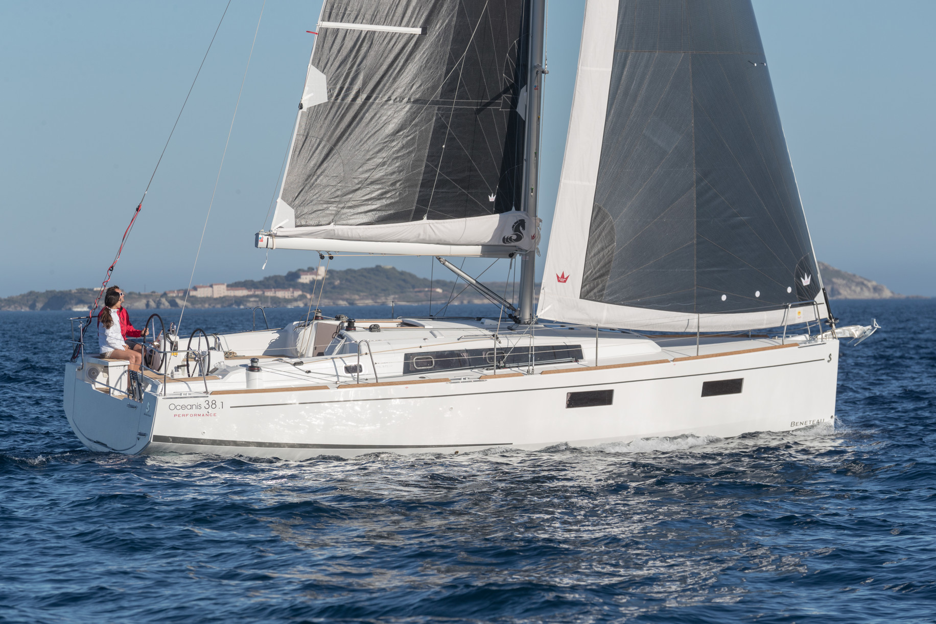 Oceanis 38.1 — photo 12