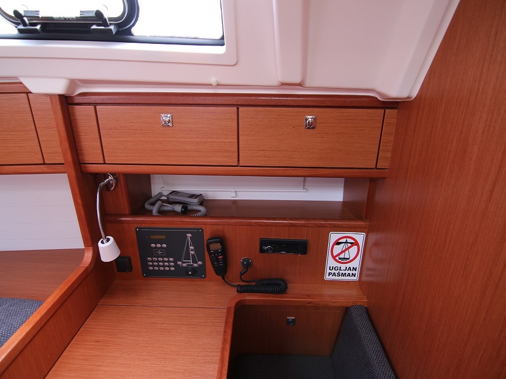 BAVARIA C 41 BT — photo 10