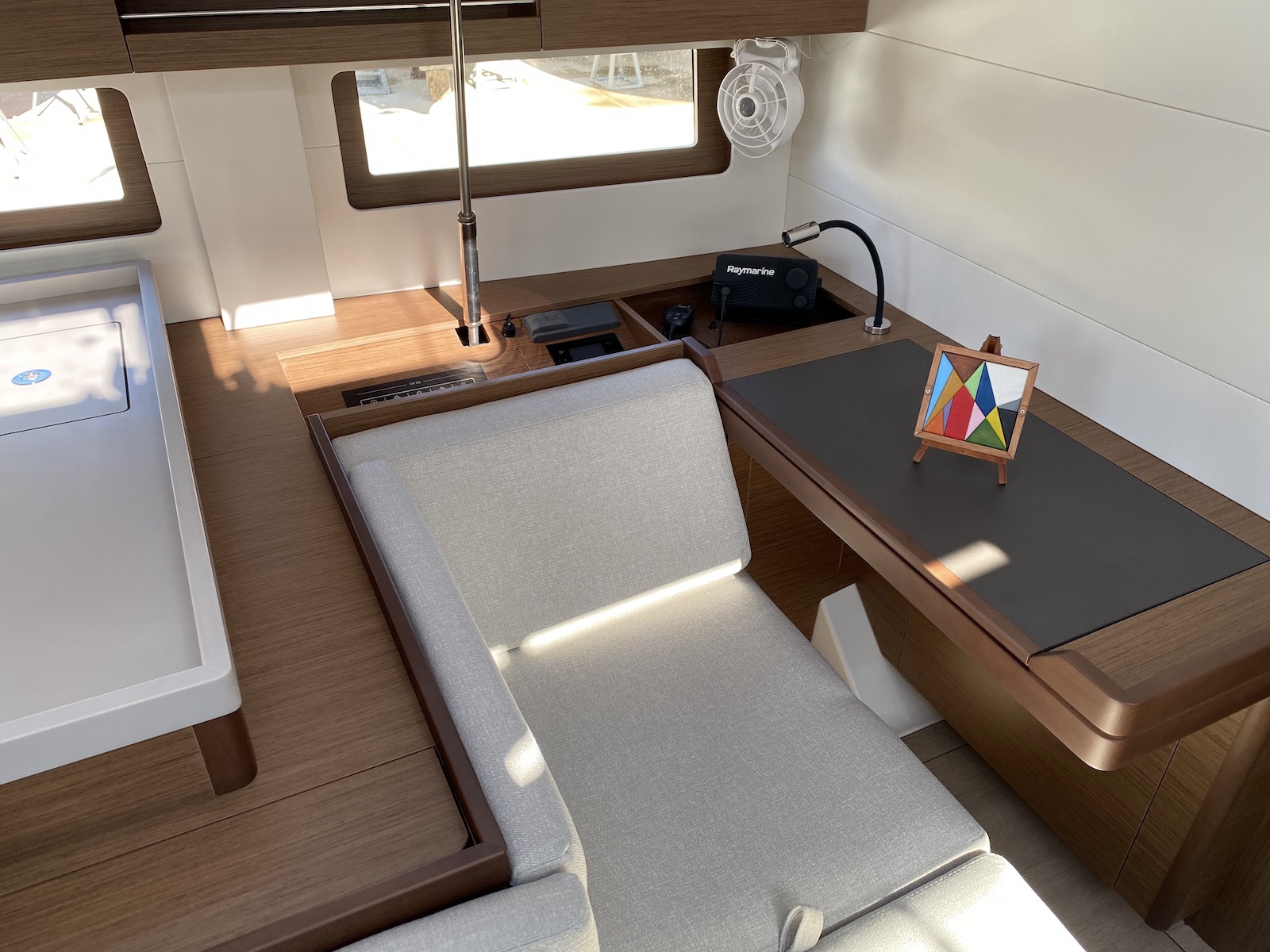 Oceanis 51.1 — photo 4