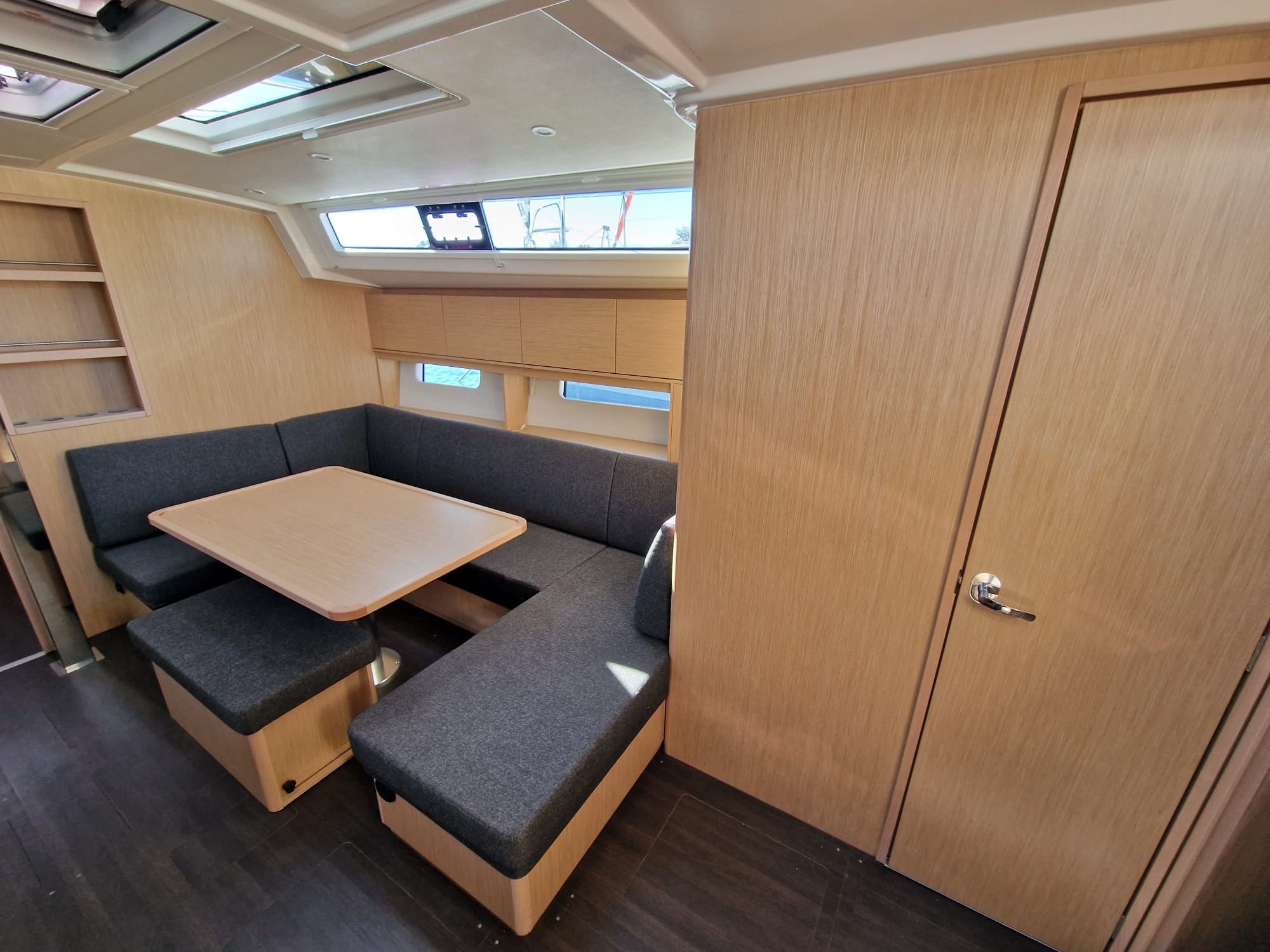 Bavaria C46 — photo 7