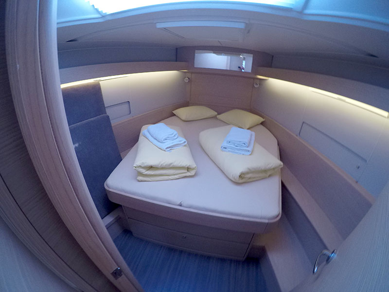 Dufour 430 GL — photo 17