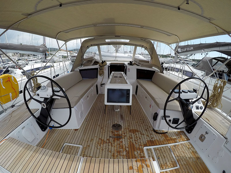 Dufour 430 GL — photo 24