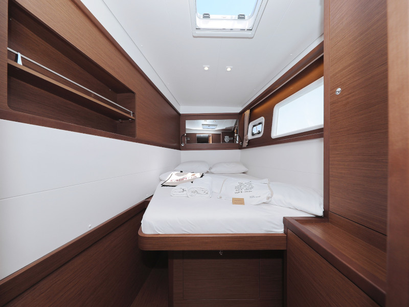 Lagoon 450 F — photo 21