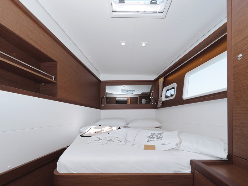 Lagoon 450 F — photo 11