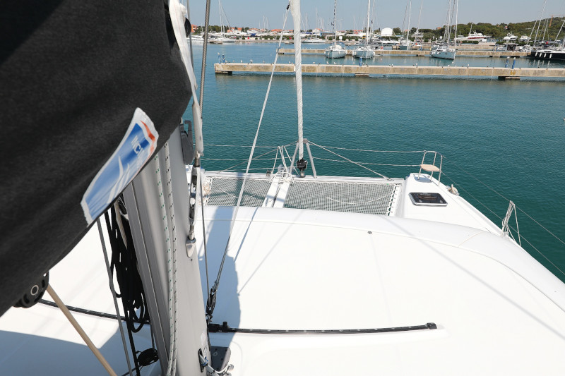 Lagoon 42 — photo 25