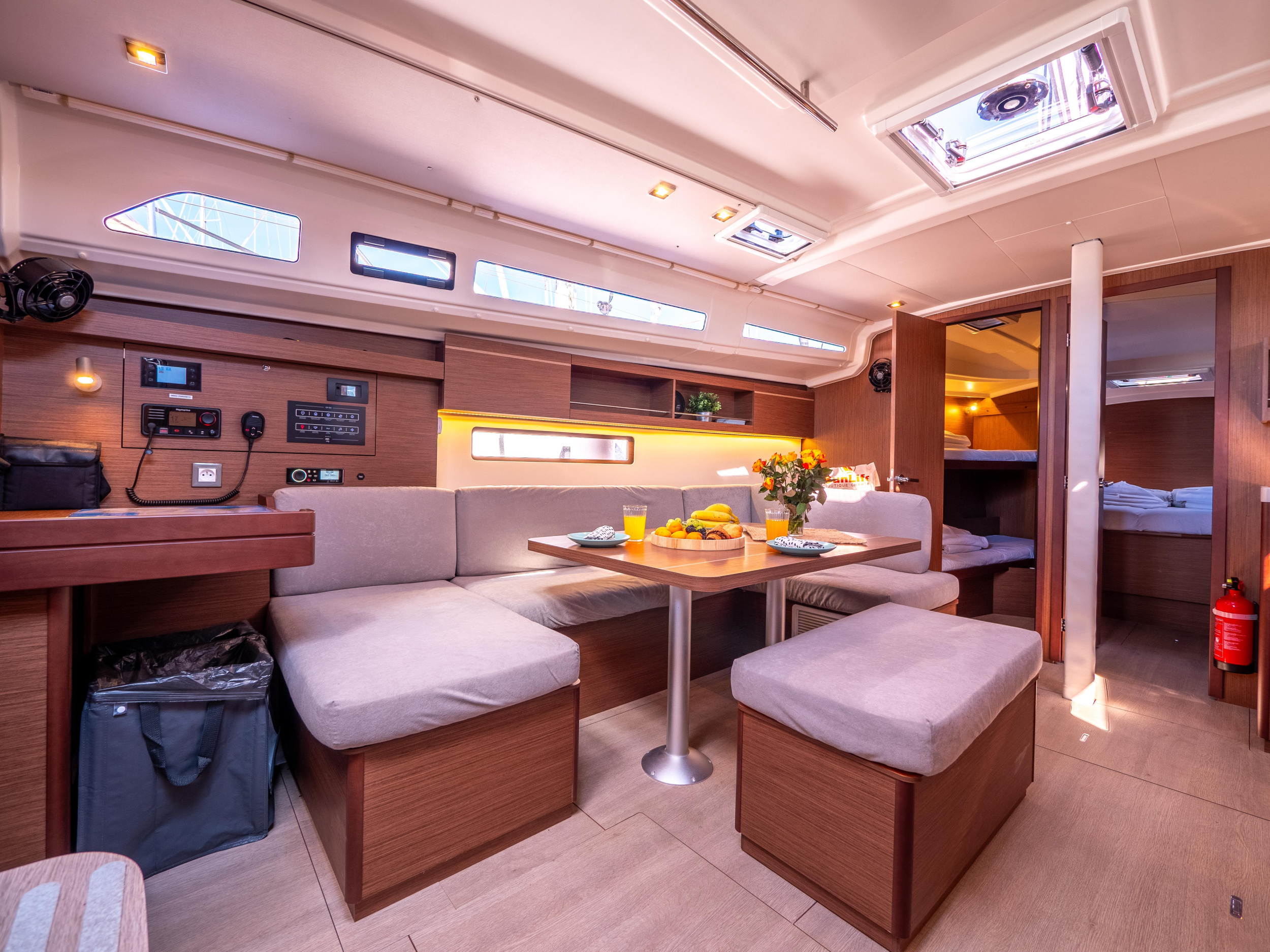 Oceanis 40.1 — photo 29