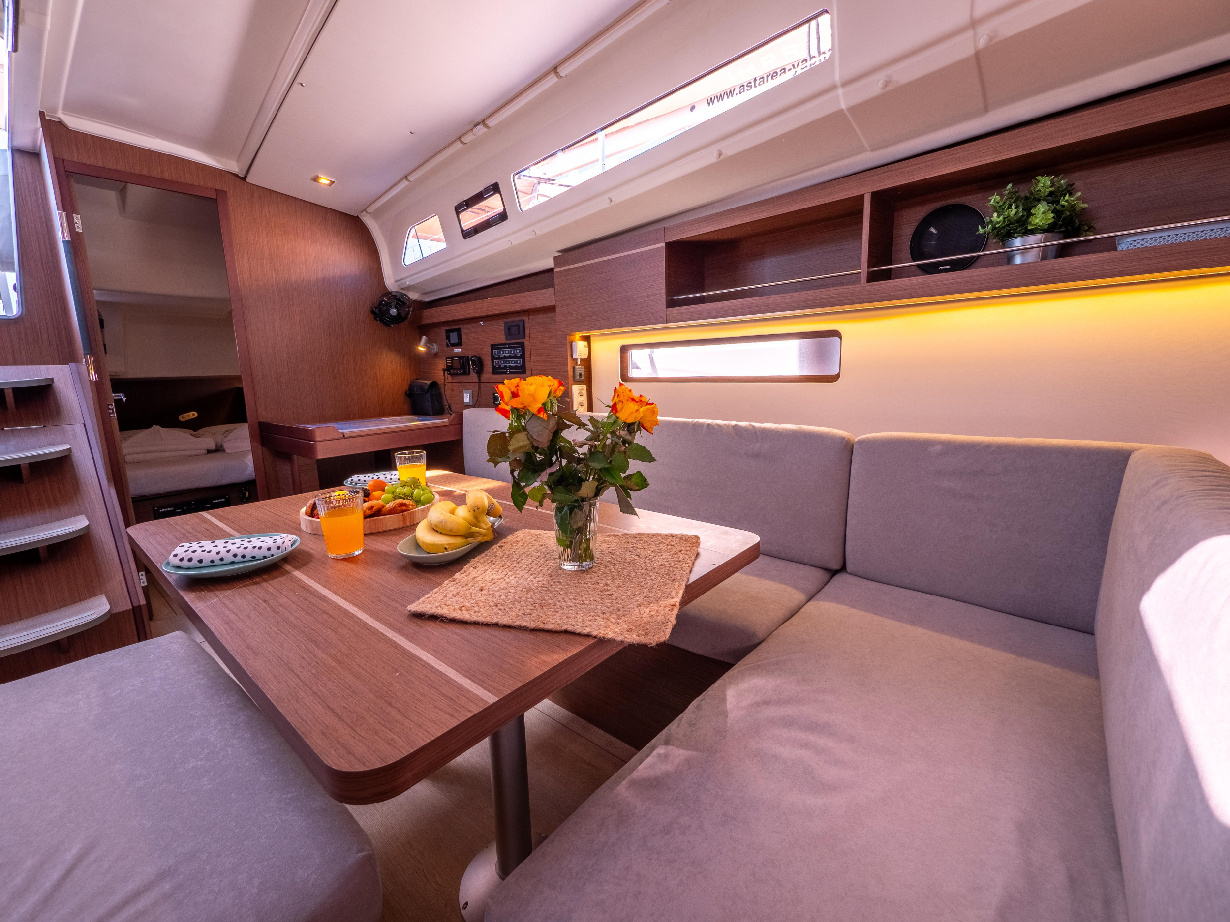 Oceanis 40.1 — photo 4
