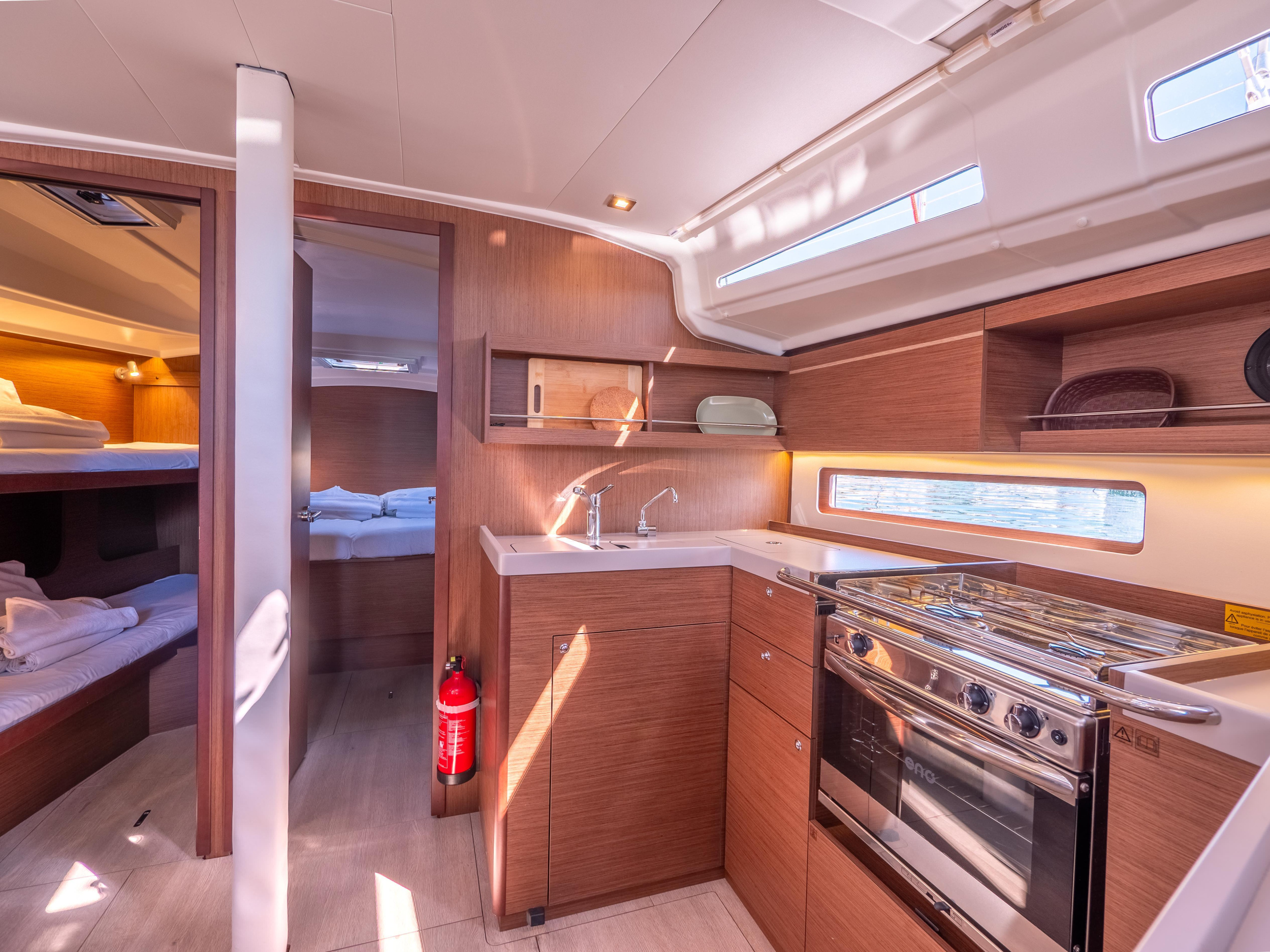 Oceanis 40.1 — photo 26
