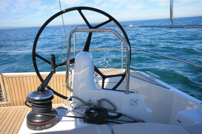 Sun Odyssey 440 — photo 11
