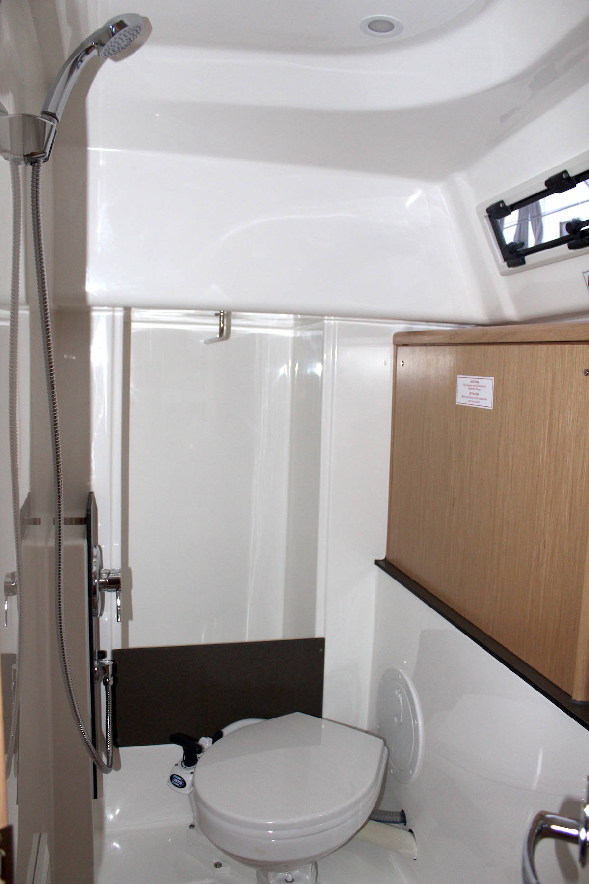 Bavaria 34 Cruiser — photo 8