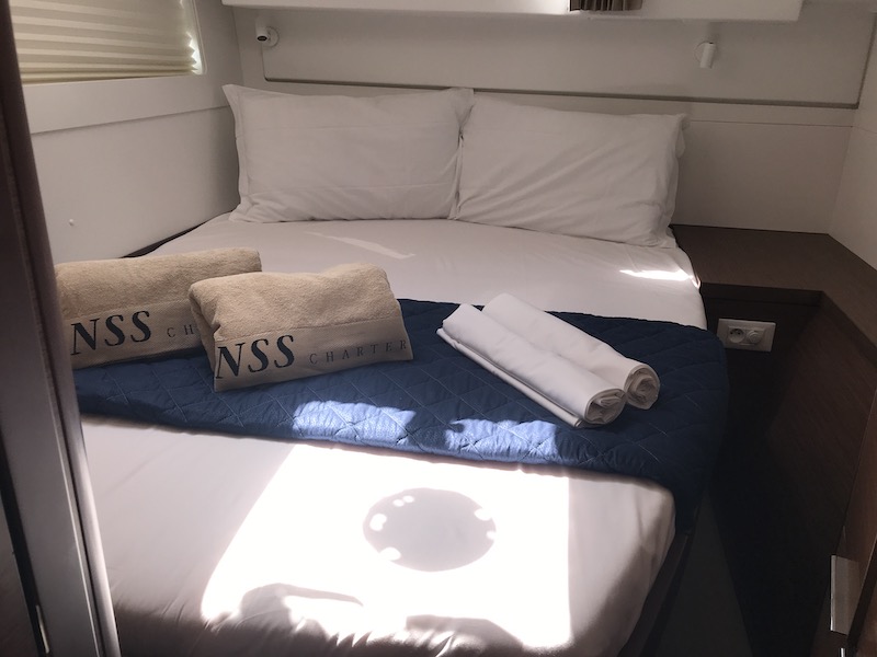 Lagoon 40 — photo 16