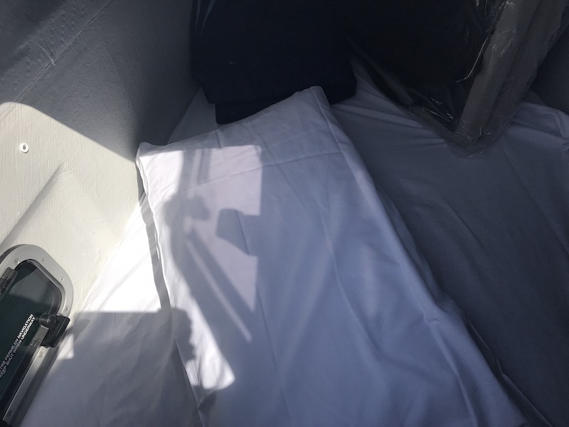Lagoon 40 — photo 9