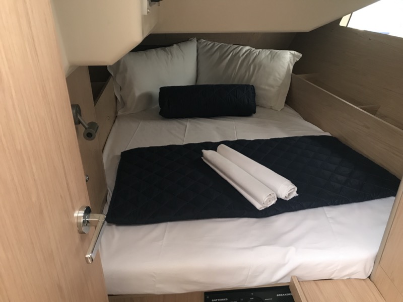Oceanis 41.1 — photo 6