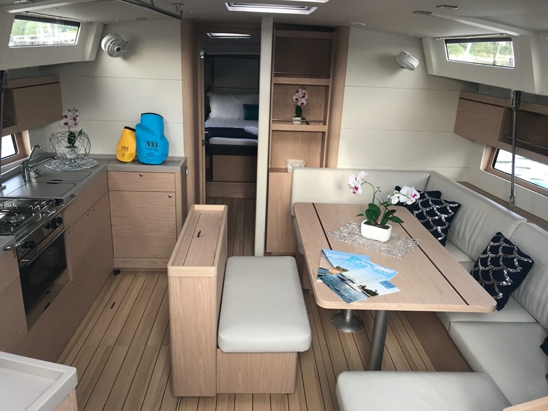Oceanis 46.1 (3 cab) — photo 11