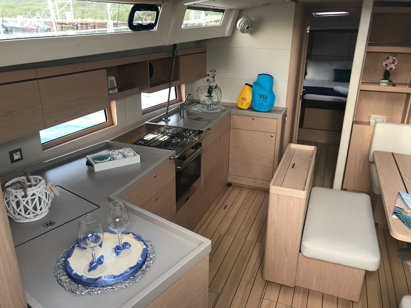 Oceanis 46.1 (3 cab) — photo 10