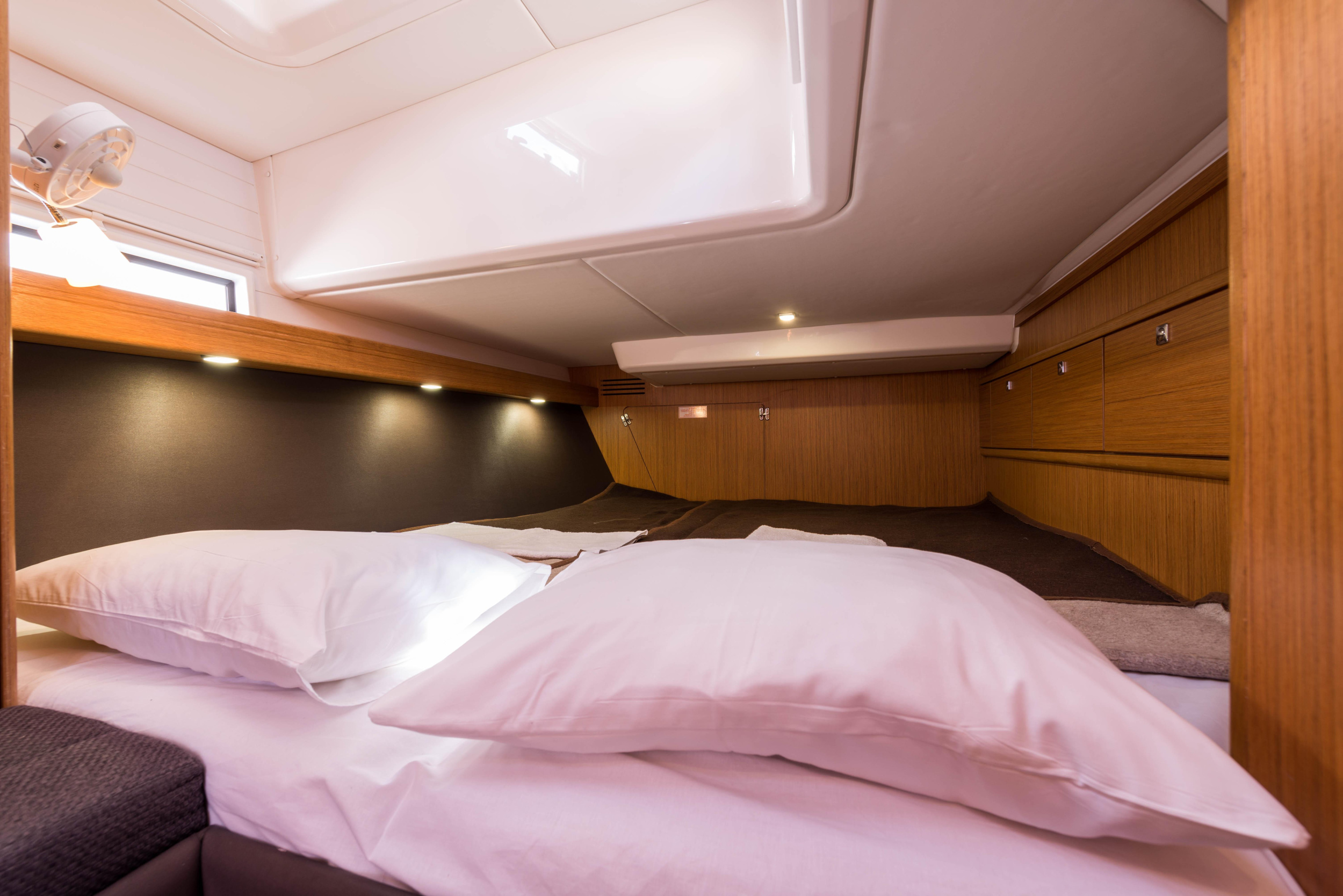 Bavaria Cruiser 56 — photo 12
