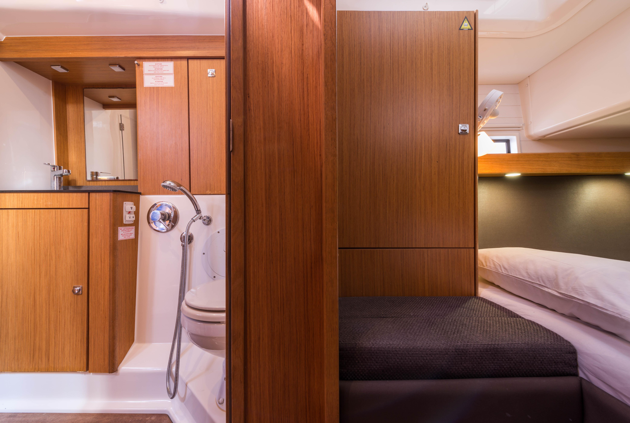 Bavaria Cruiser 56 — photo 43