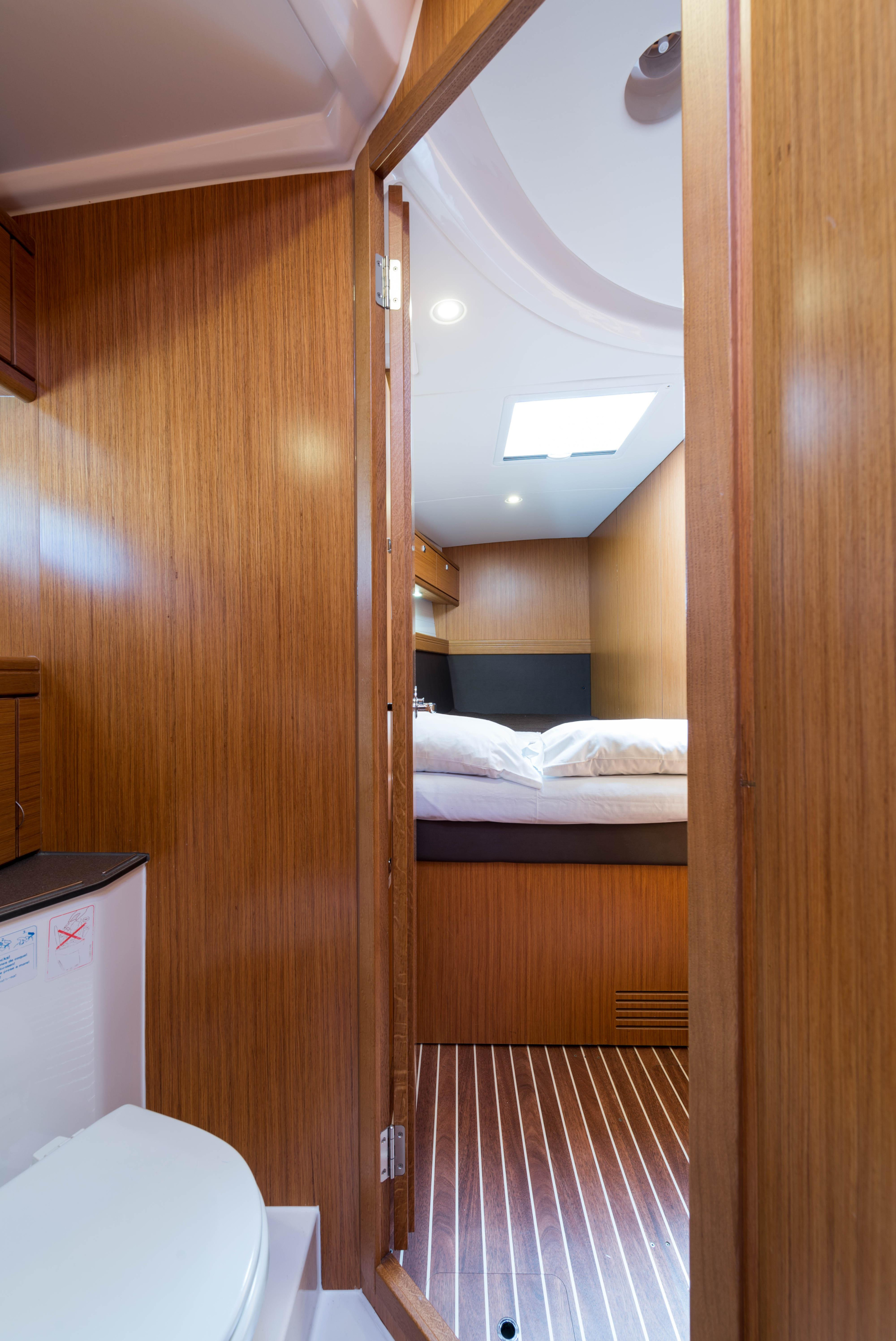 Bavaria Cruiser 56 — photo 3