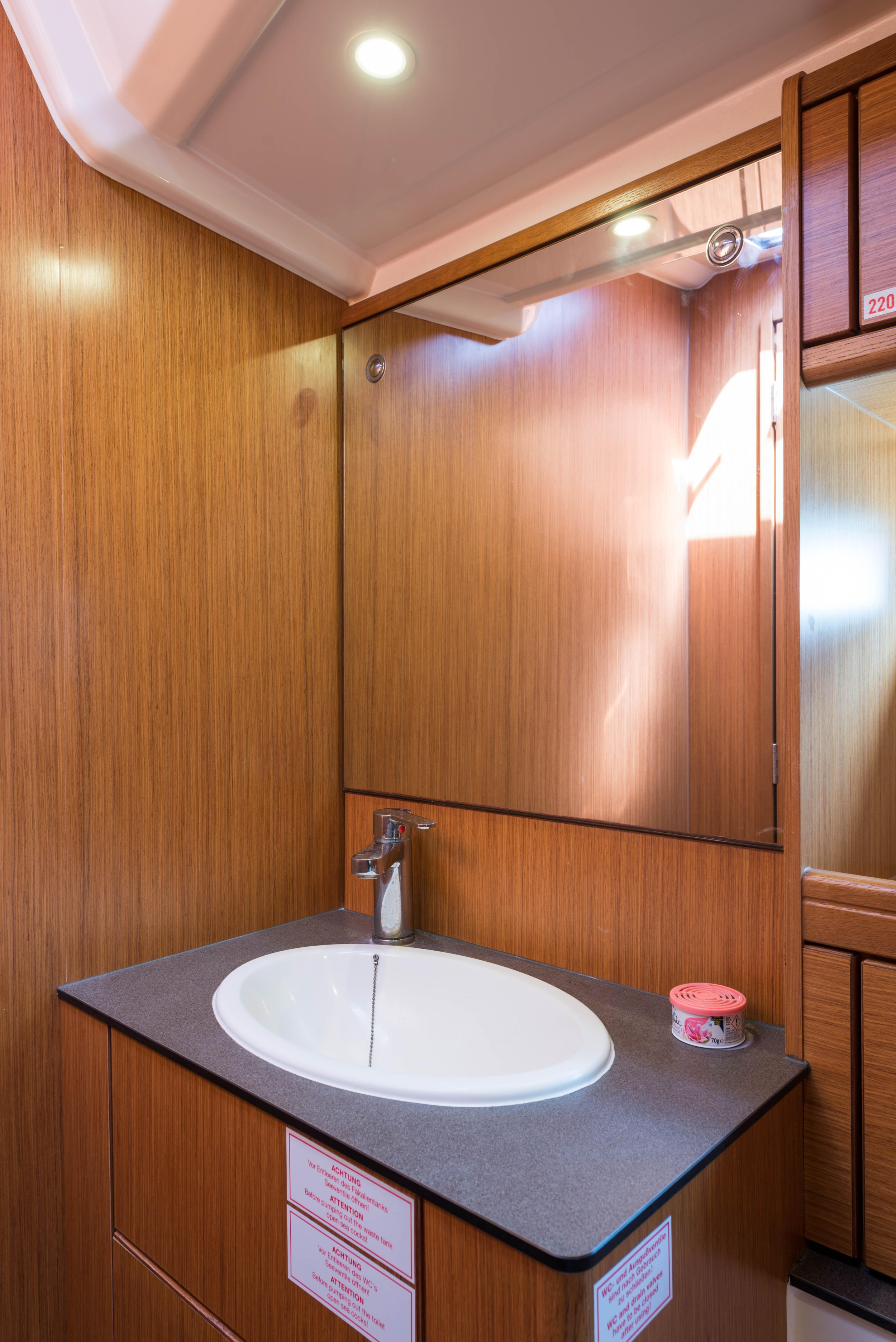 Bavaria Cruiser 56 — photo 81