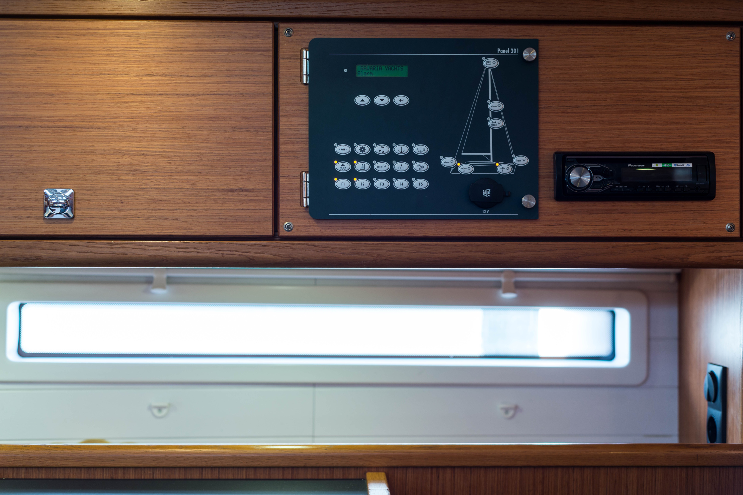 Bavaria Cruiser 56 — photo 66