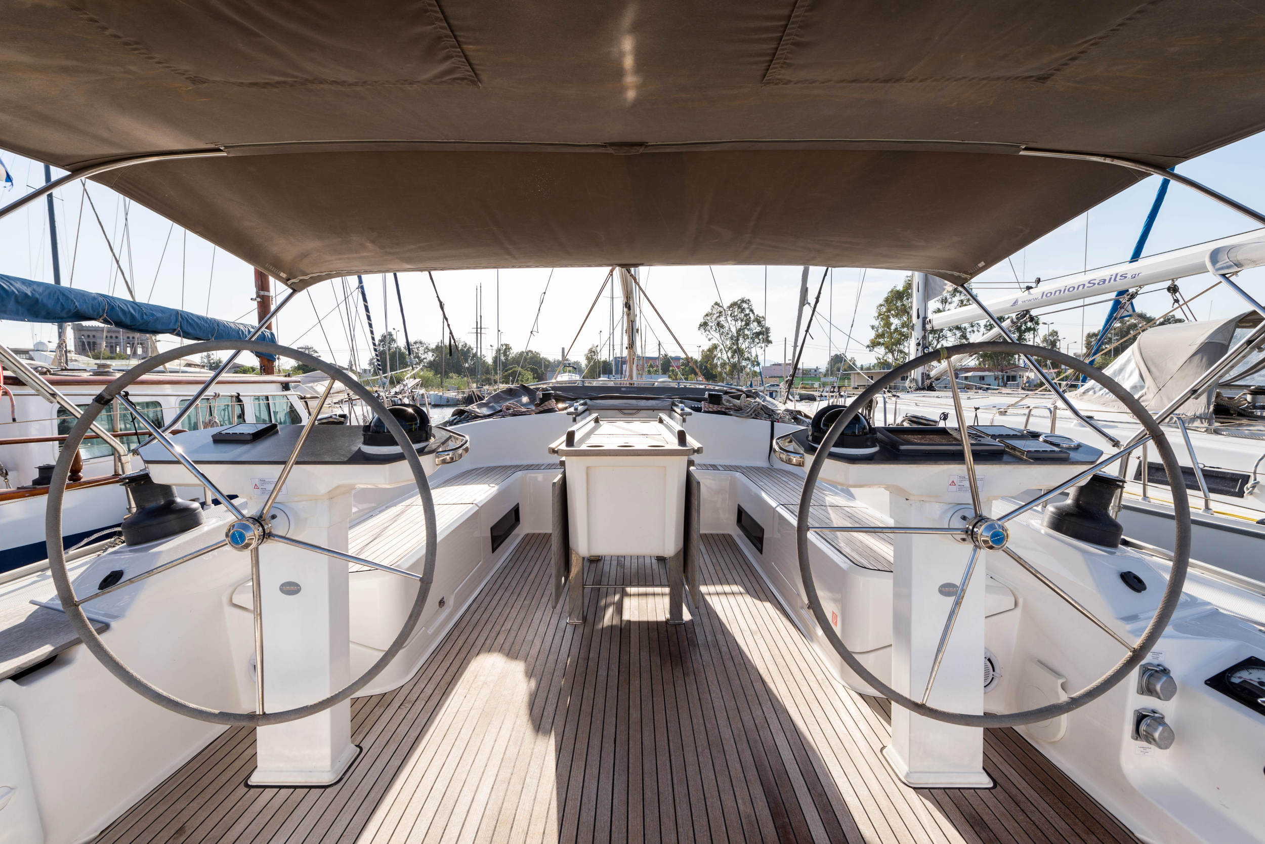 Bavaria Cruiser 56 — photo 16
