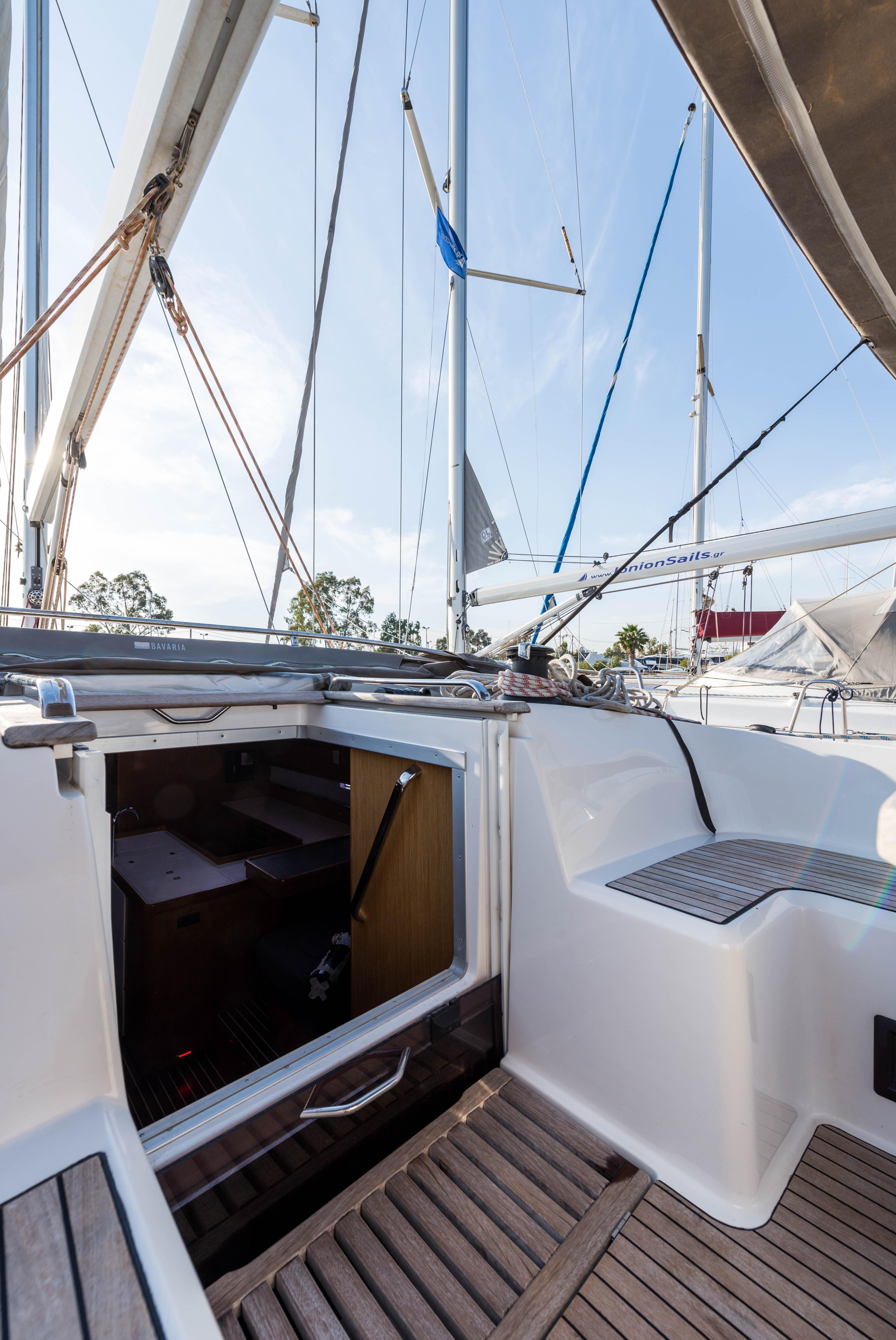 Bavaria Cruiser 56 — photo 95
