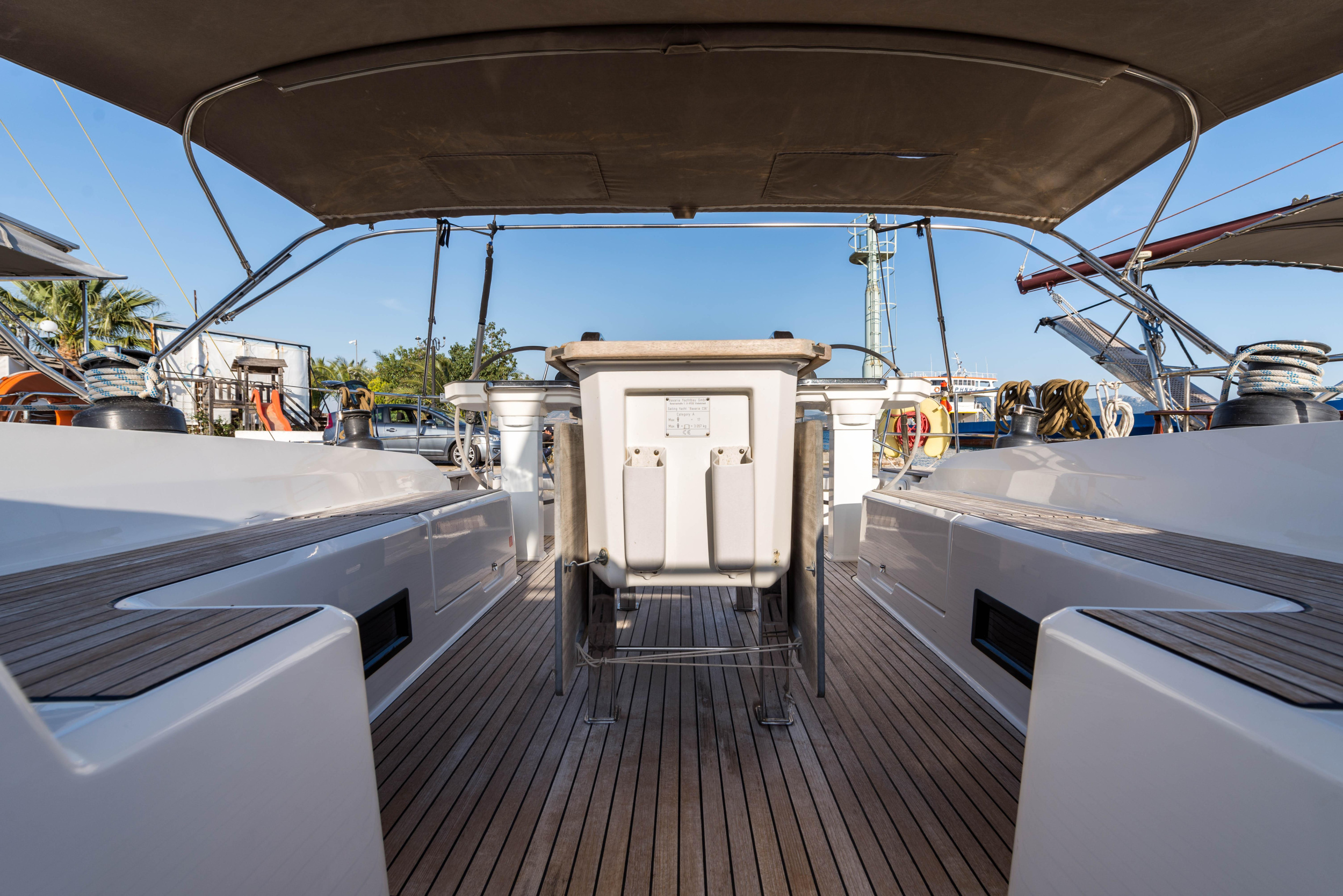 Bavaria Cruiser 56 — photo 17