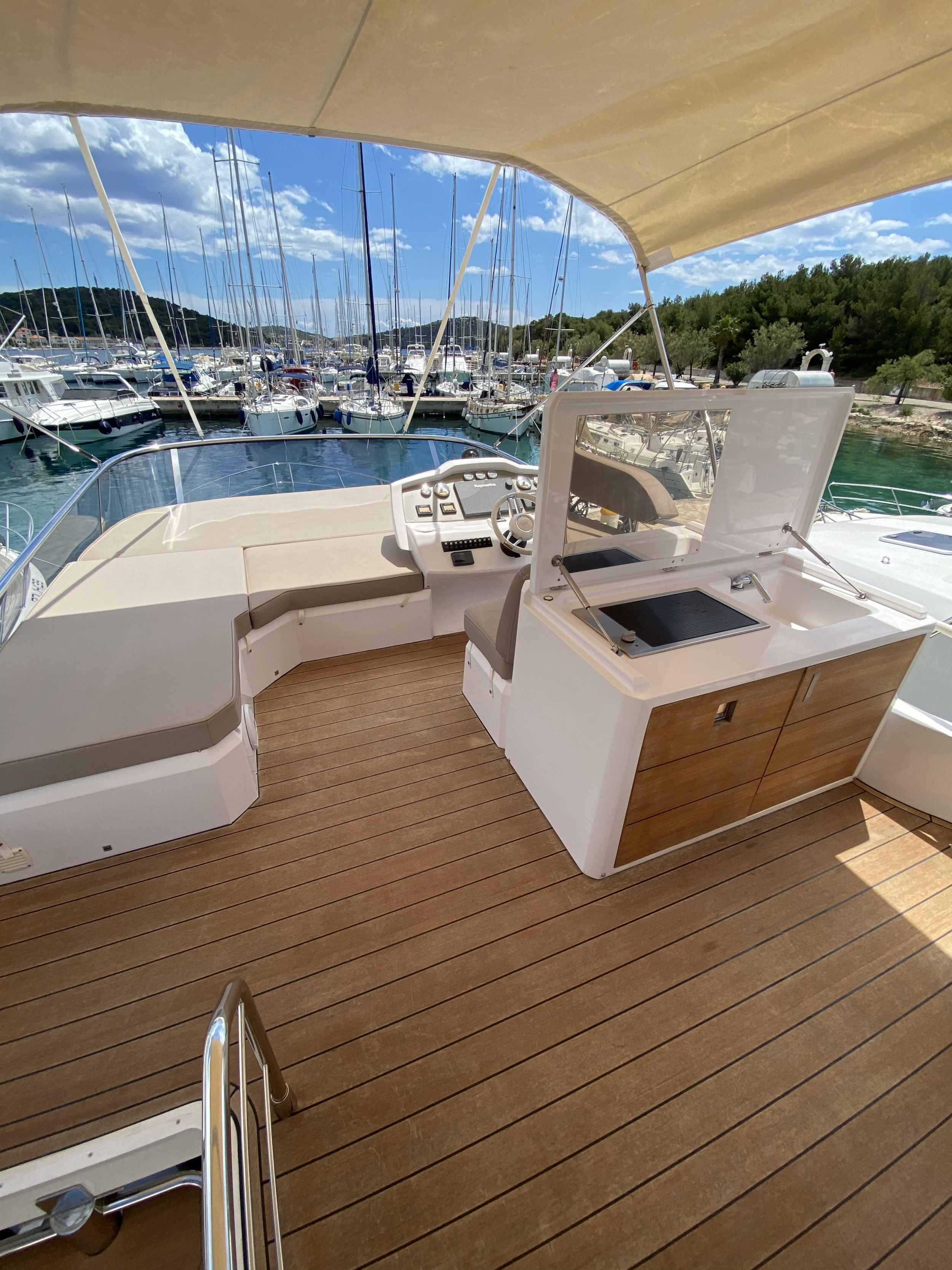 Sessa Fly 47 — photo 24