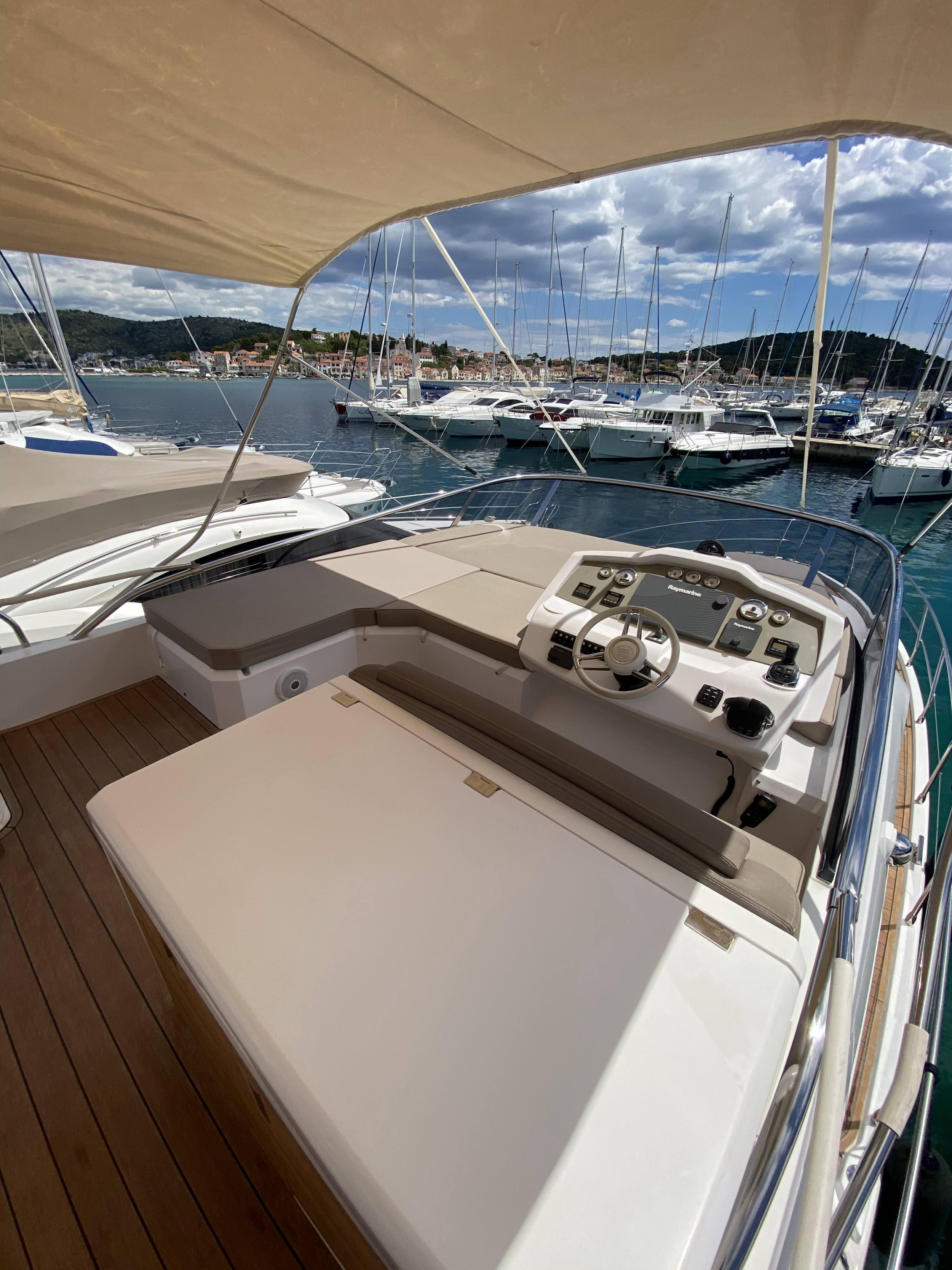 Sessa Fly 47 — photo 20