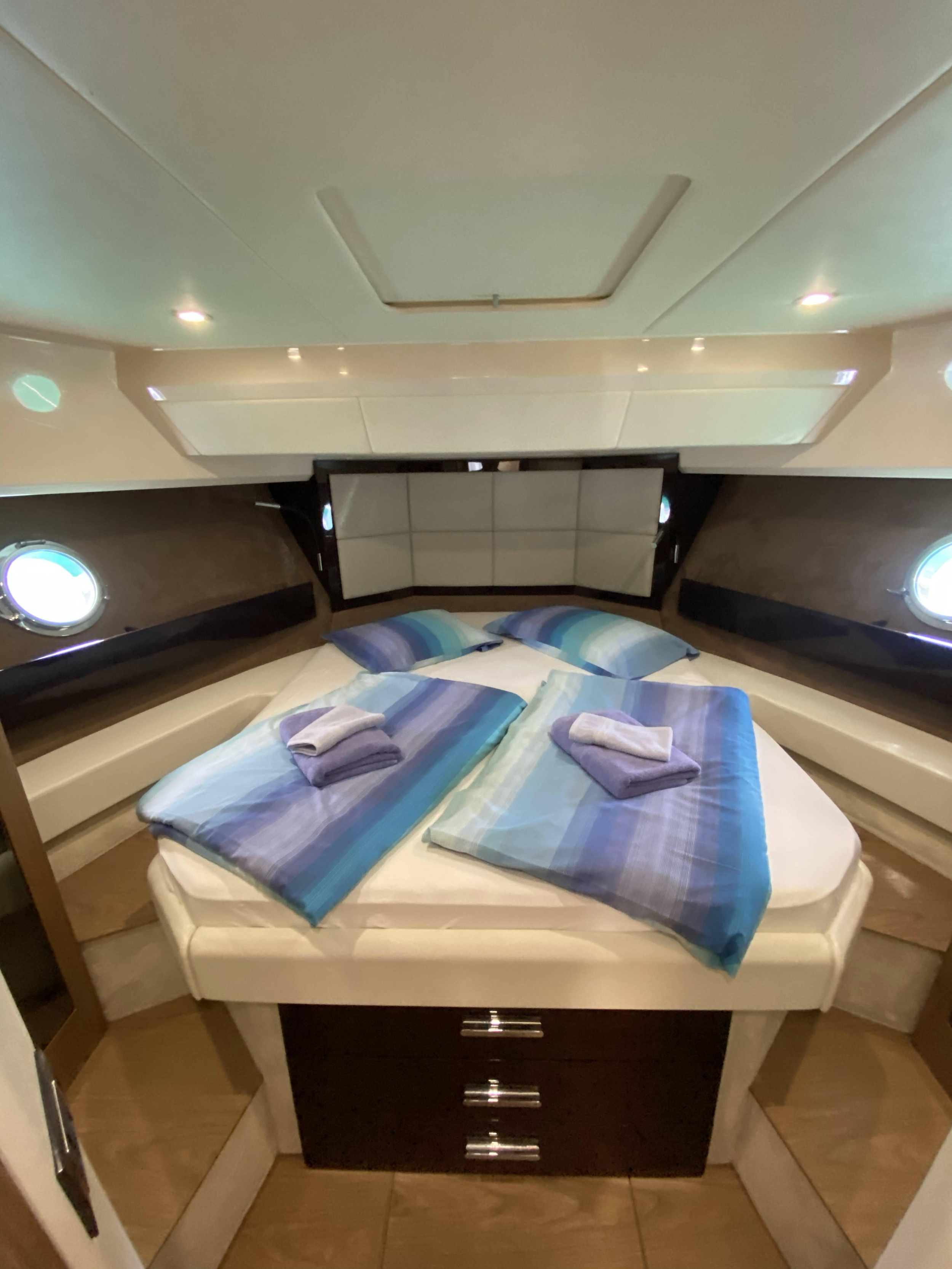 Sessa Fly 47 — photo 33