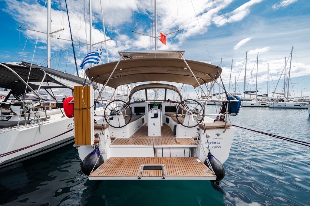 Sun Odyssey 415 — photo 14