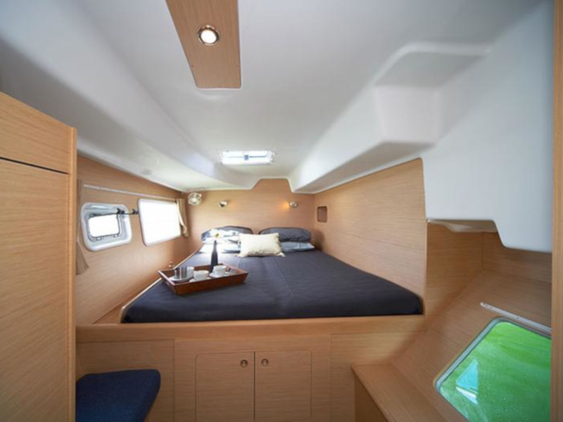 Lagoon 380 S2 — photo 4