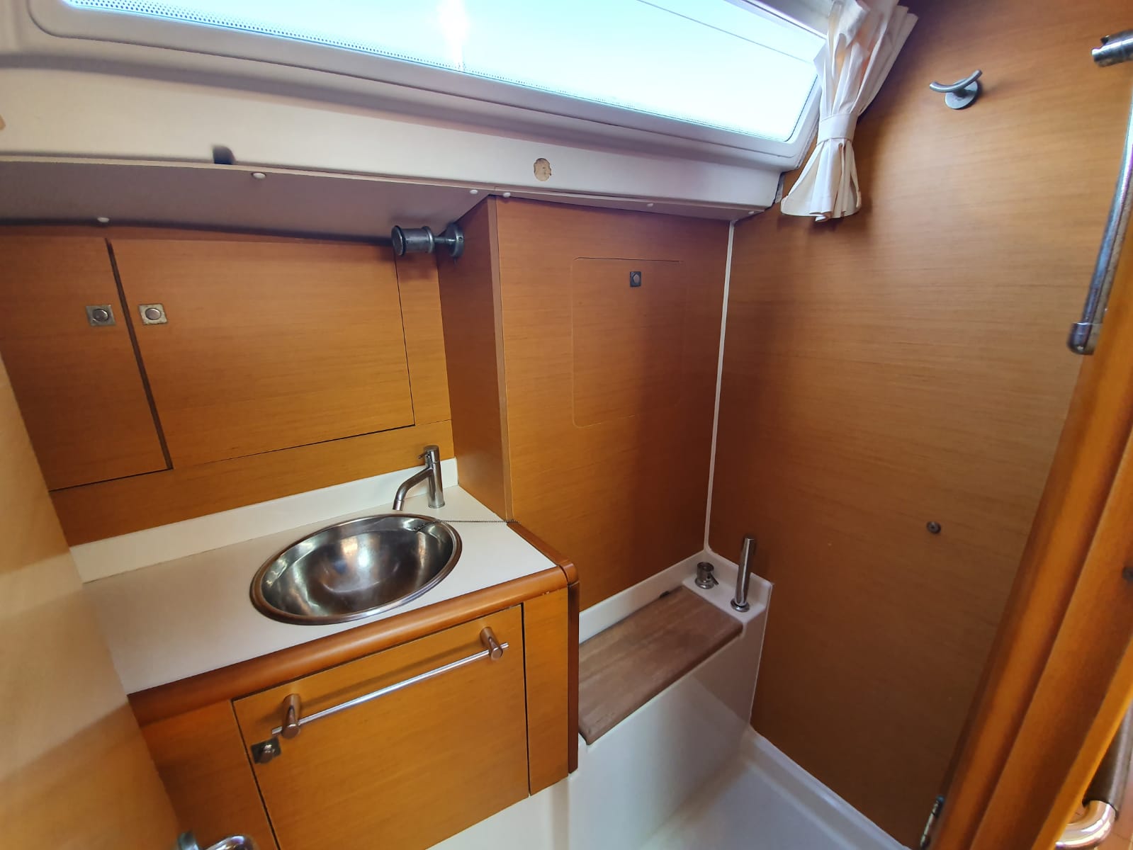Jeanneau Sun Odyssey 409 — photo 11