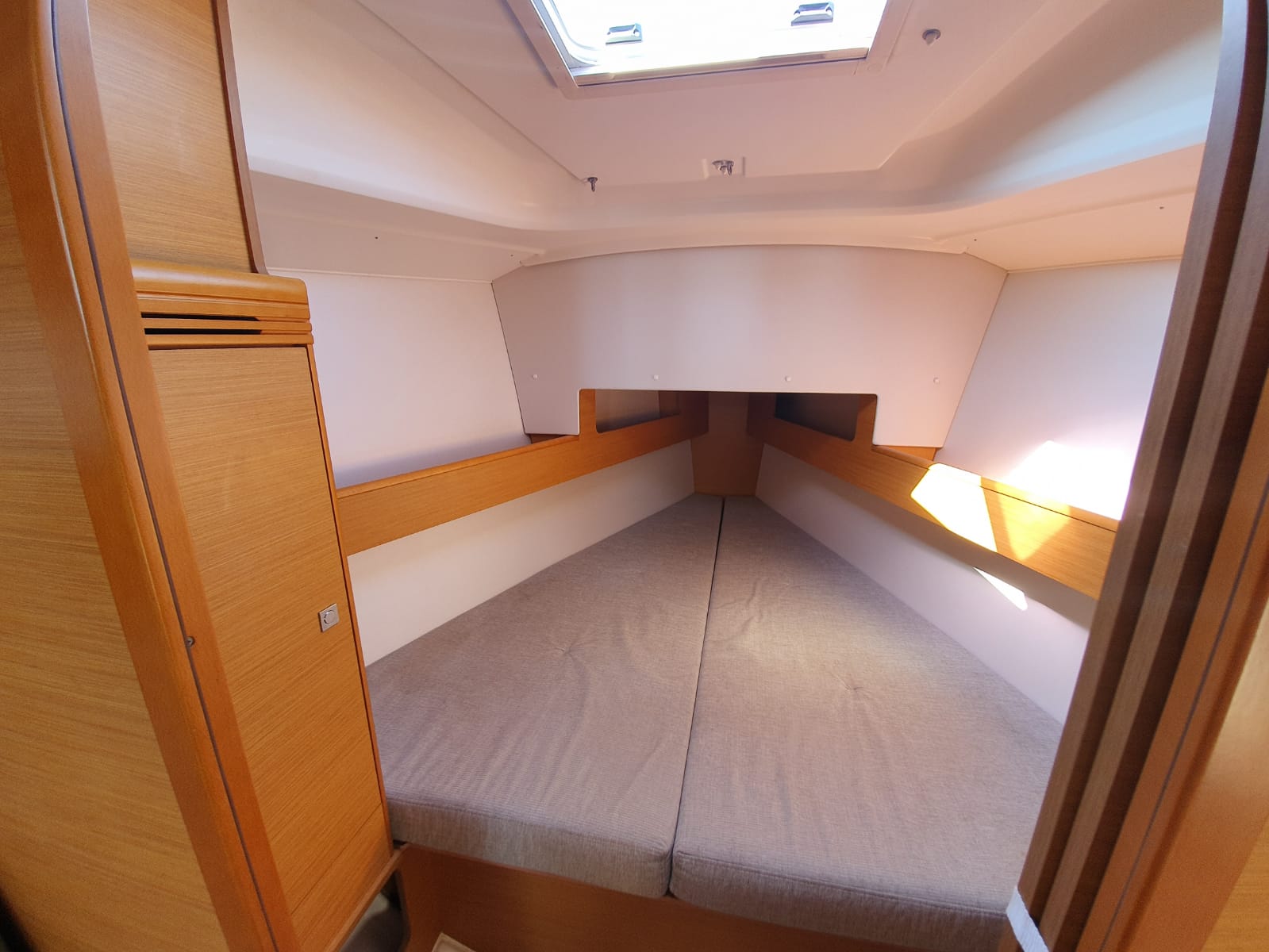 Sun Odyssey 33i — photo 10