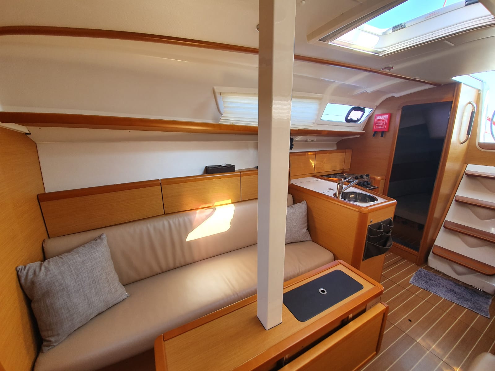 Sun Odyssey 33i — photo 15