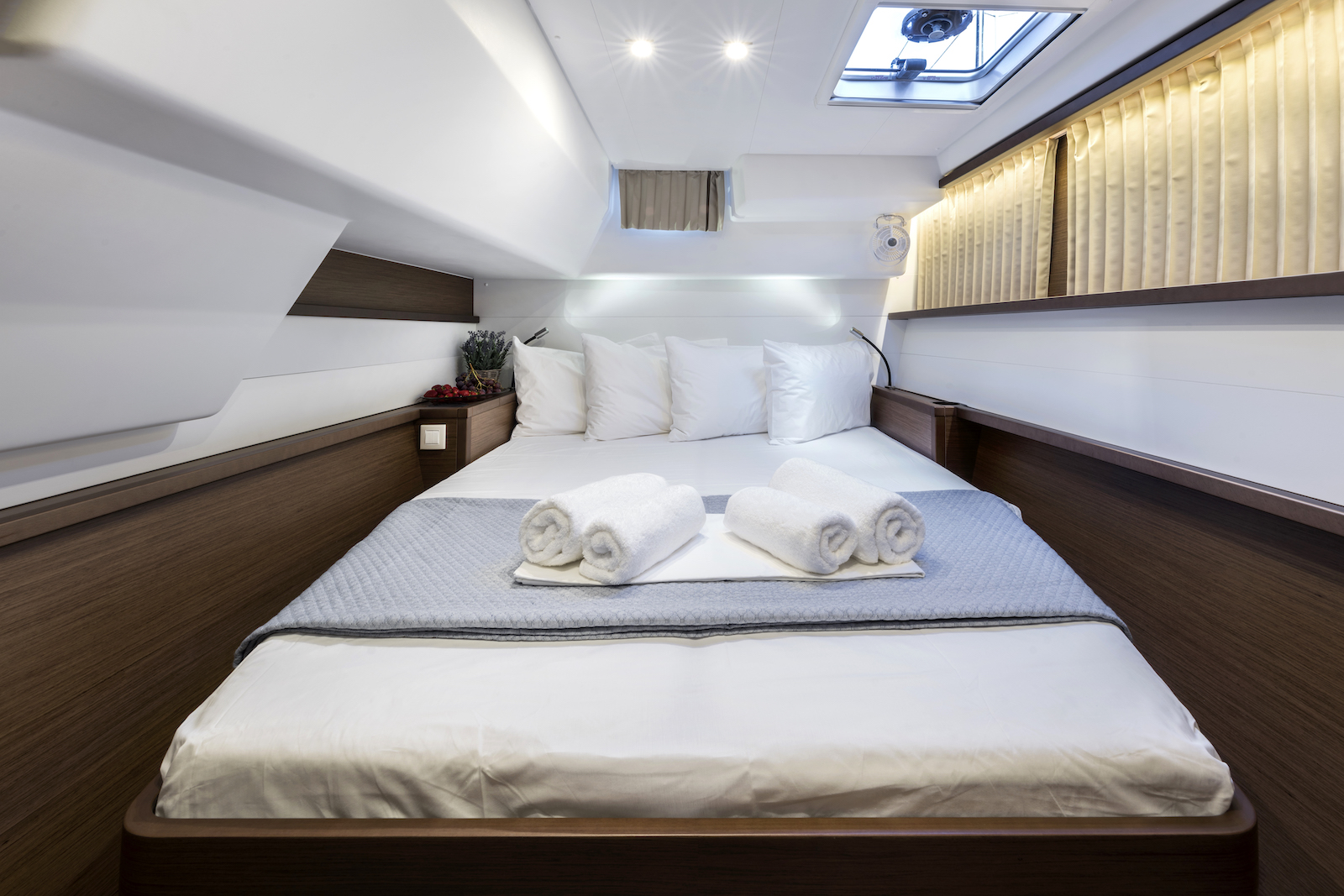 Lagoon 450 Flybridge — photo 15
