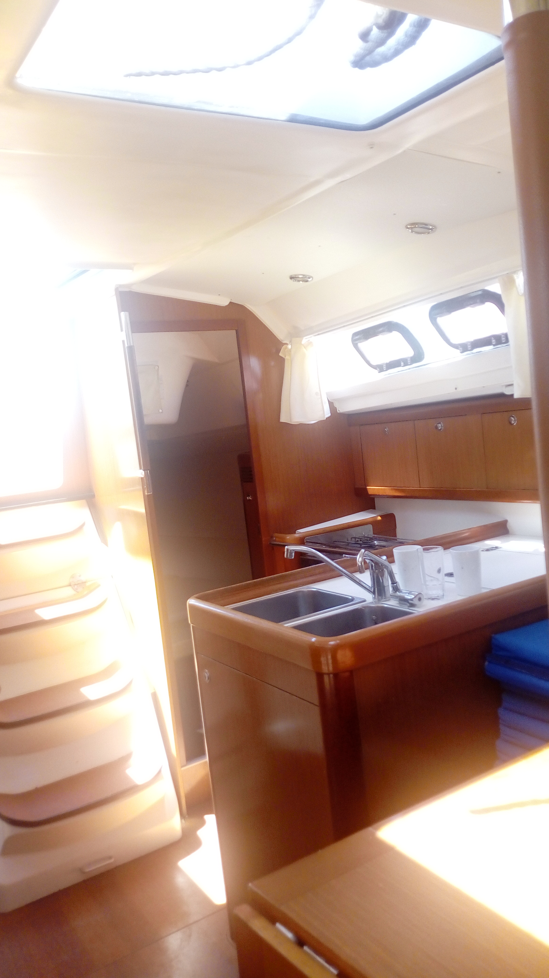 Oceanis 31 — photo 11