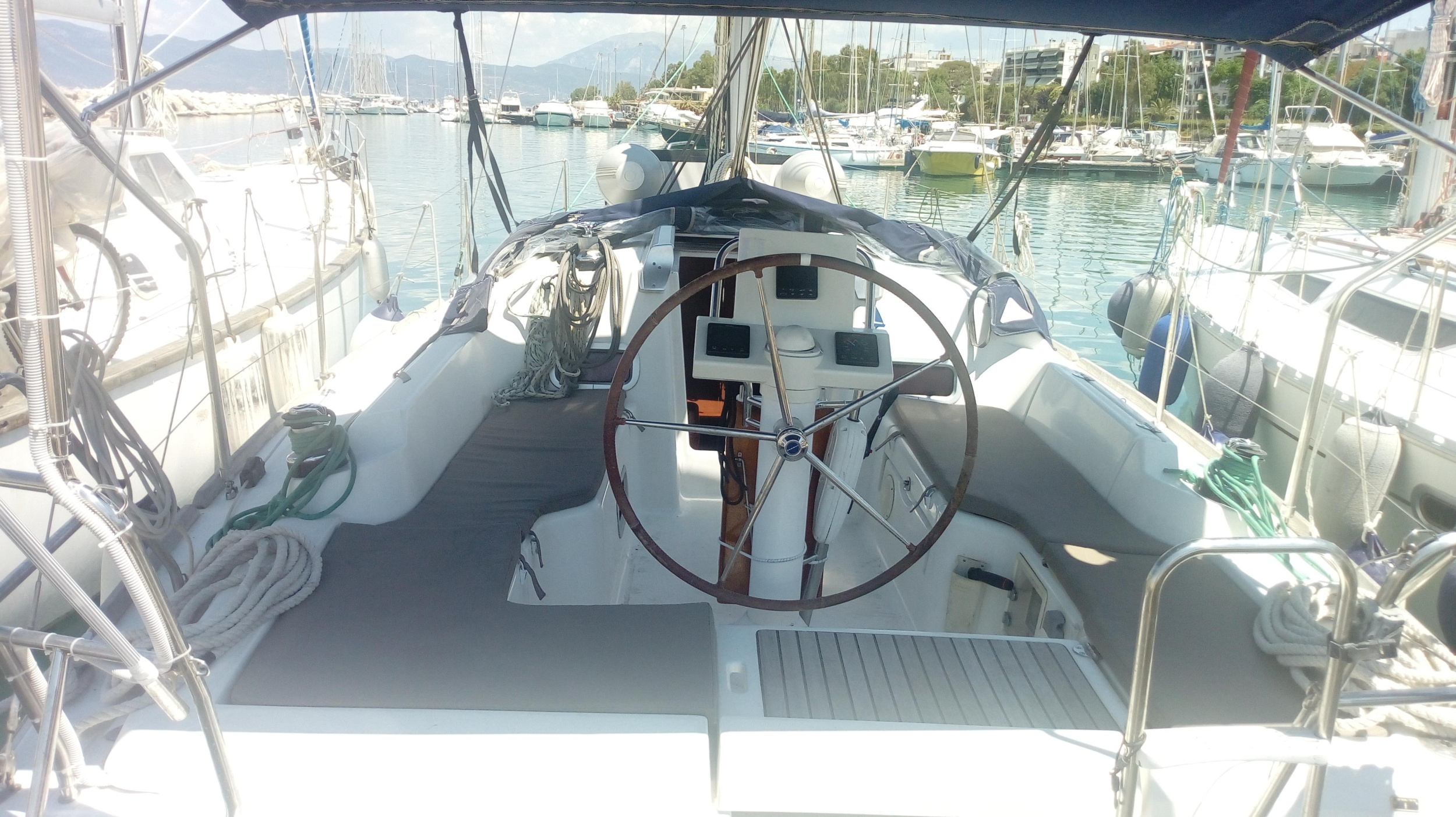 Oceanis 31 — photo 15
