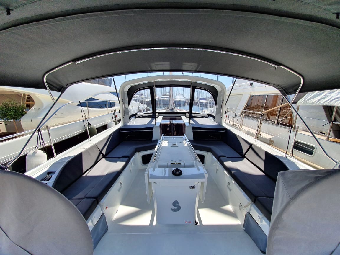Oceanis 51.1 — photo 13