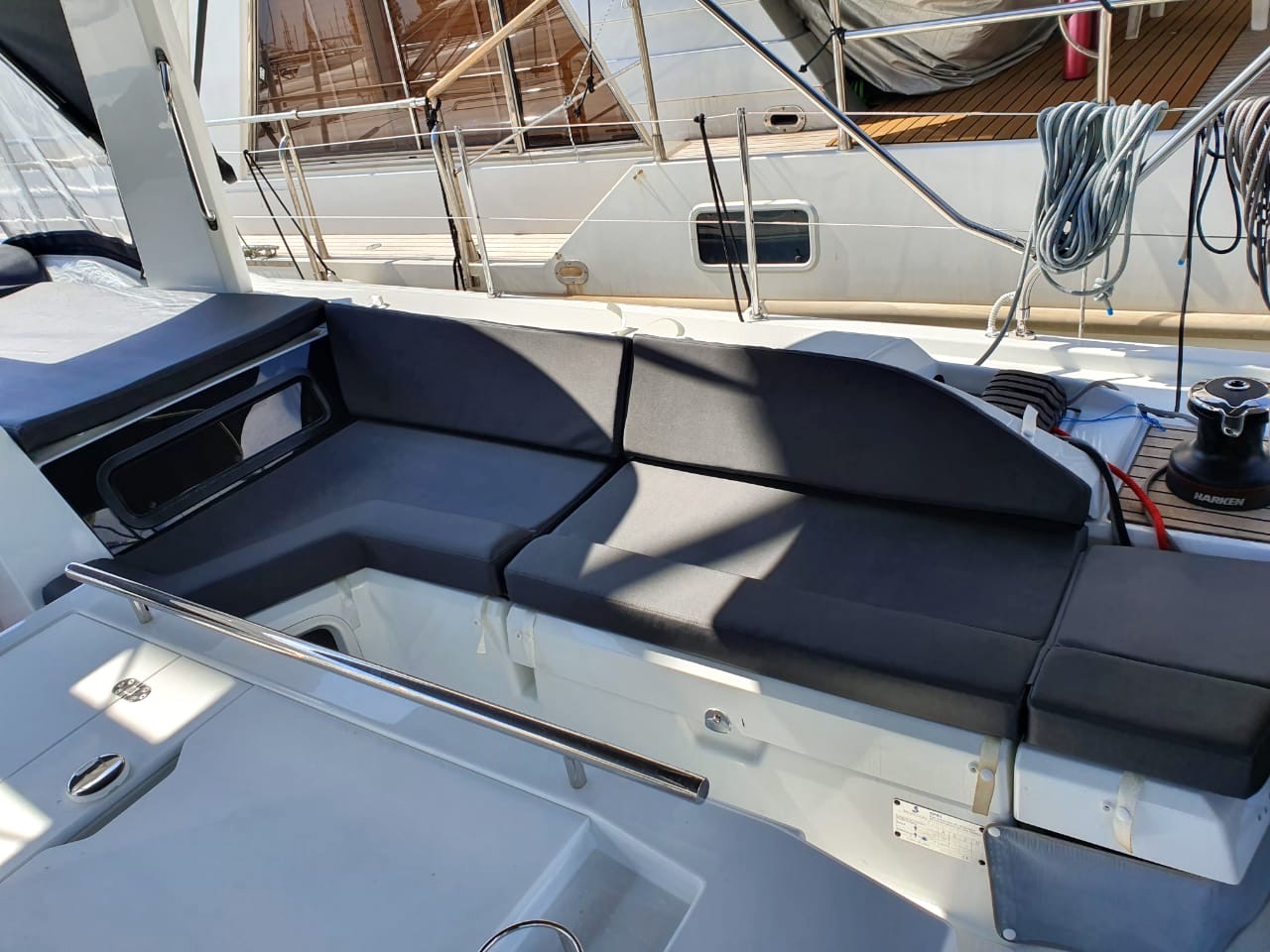 Oceanis 51.1 — photo 3