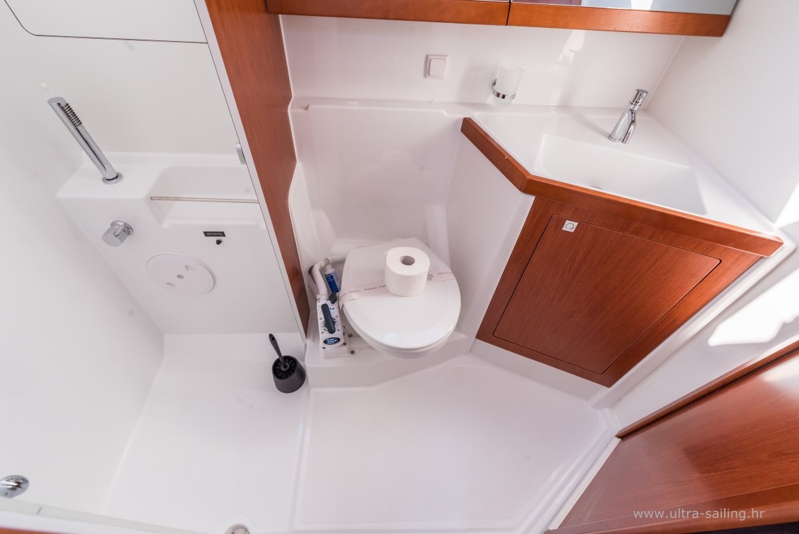 Oceanis 48 — photo 16