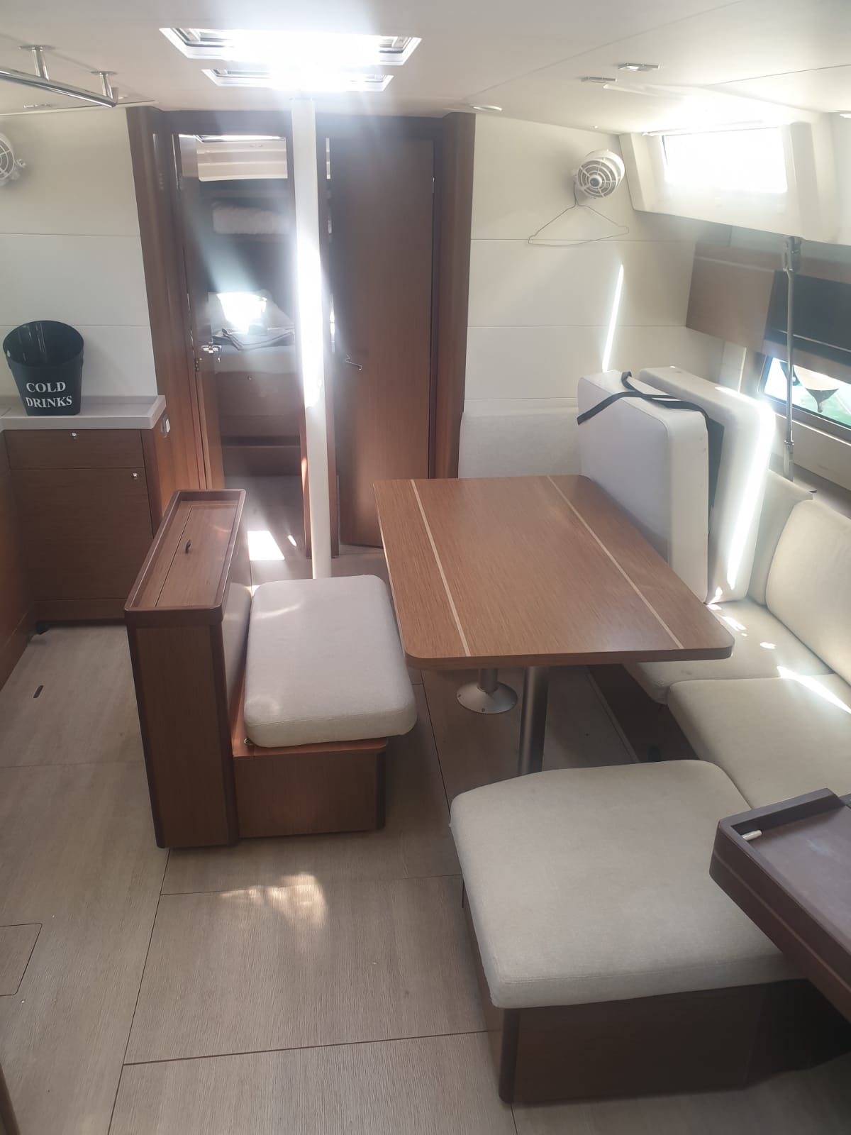 Oceanis 46.1 — photo 13